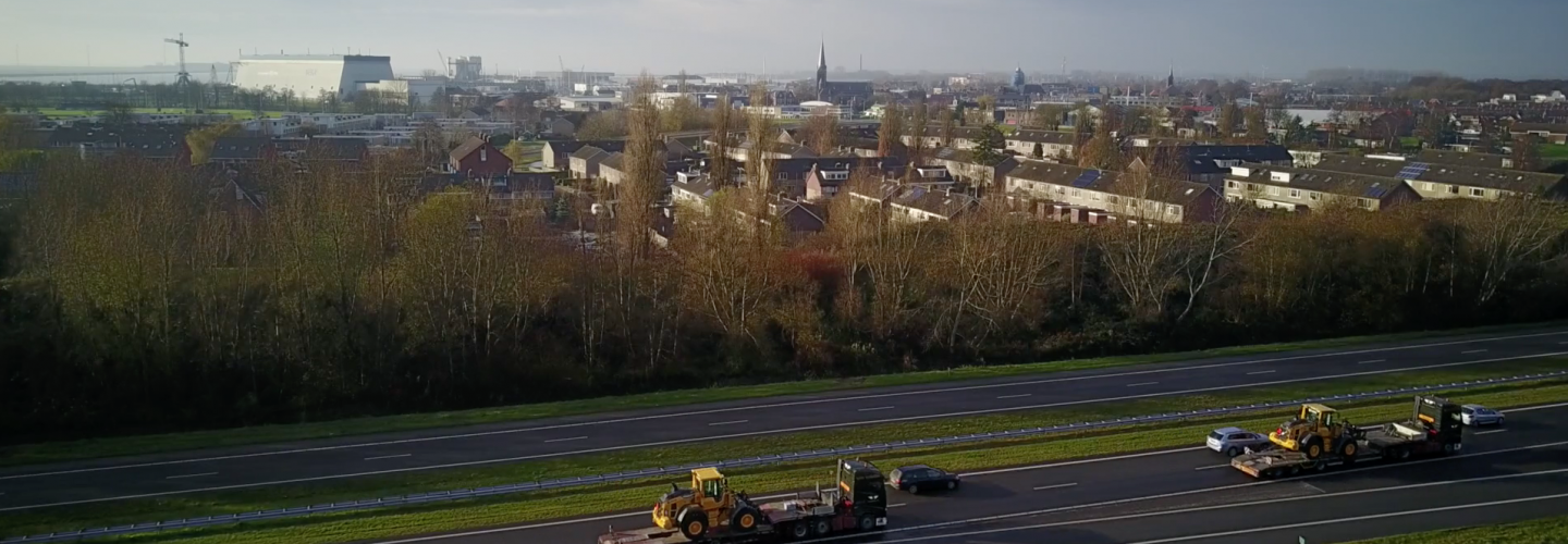 snelweg met smt machines