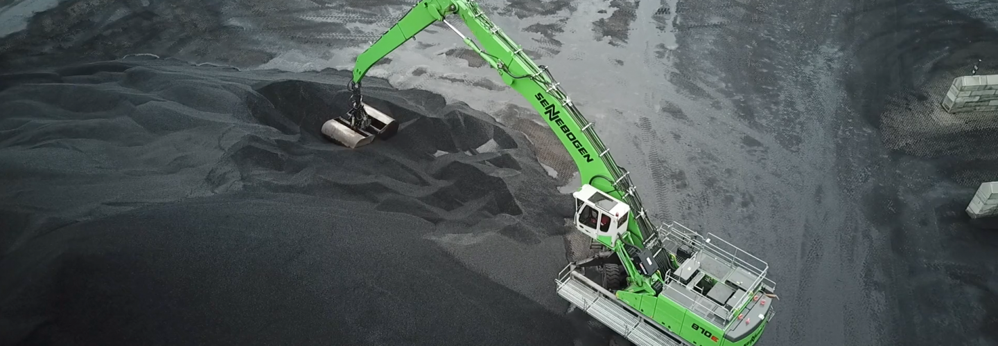 Sennebogenkraan van boven