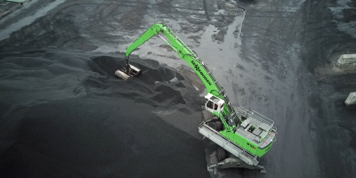 Sennebogenkraan van boven